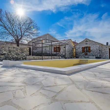 Gerendaház New Eco Ranch Dreamland Buković